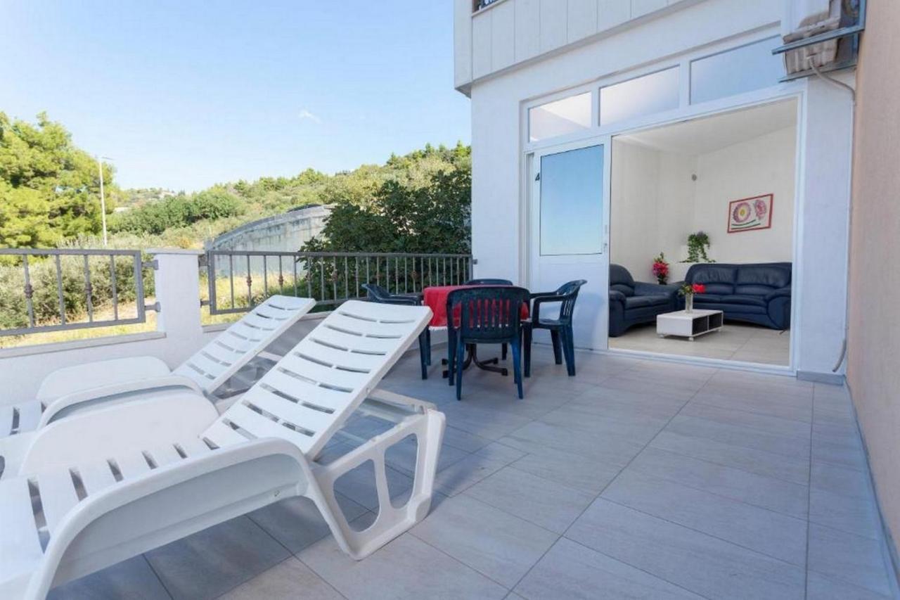 Summerheaven Apartments Podgora Bagian luar foto