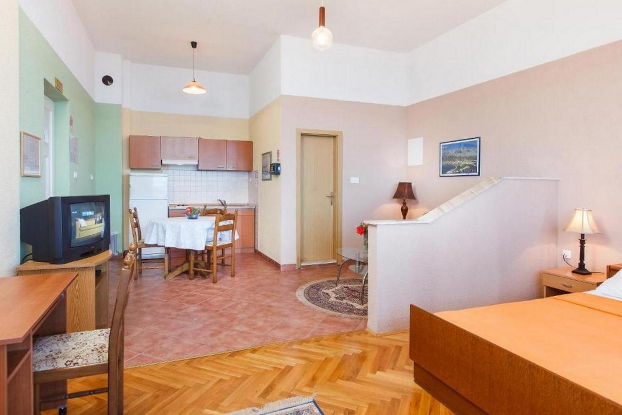 Summerheaven Apartments Podgora Bagian luar foto
